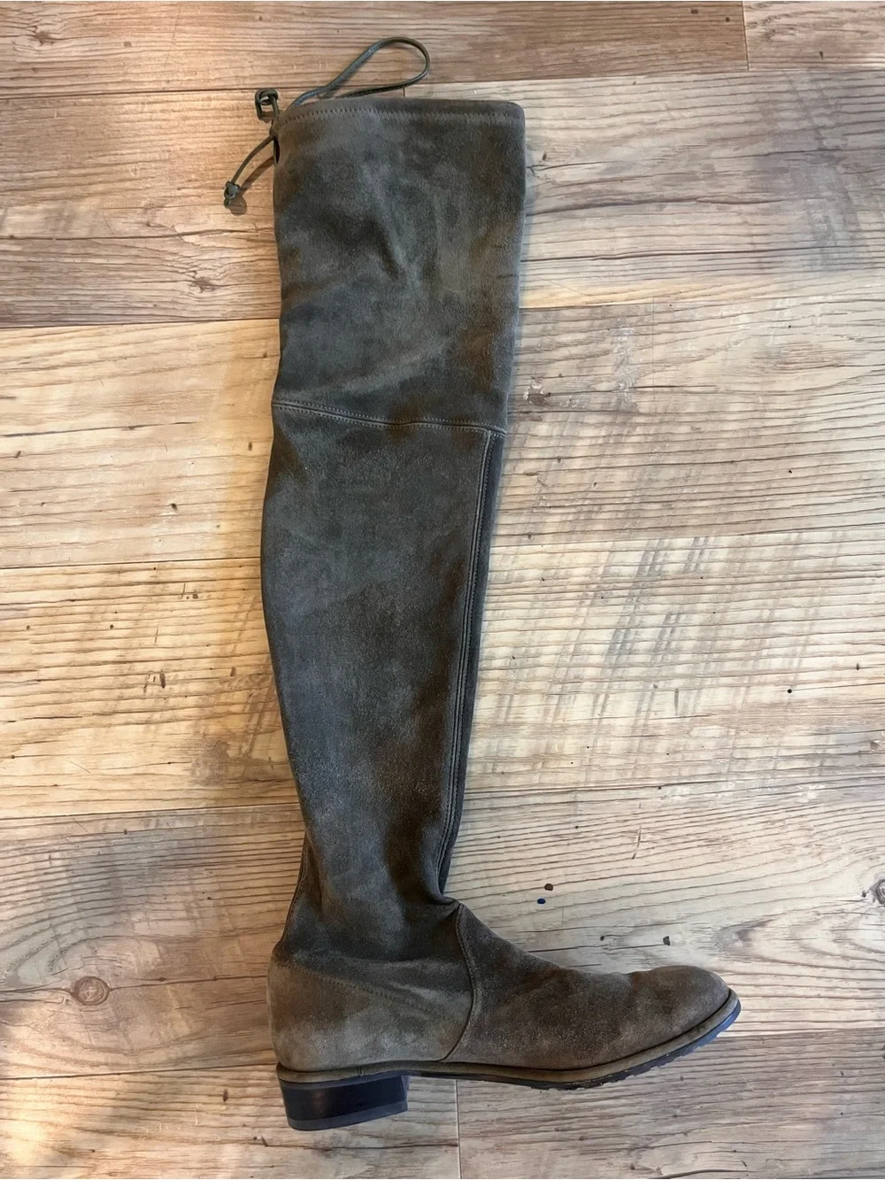 STUART WEITZMAN Over-the-Knee Suede Boots- size 6M EUC